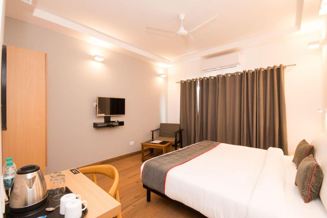 Hotel Vemara Panaji Εξωτερικό φωτογραφία