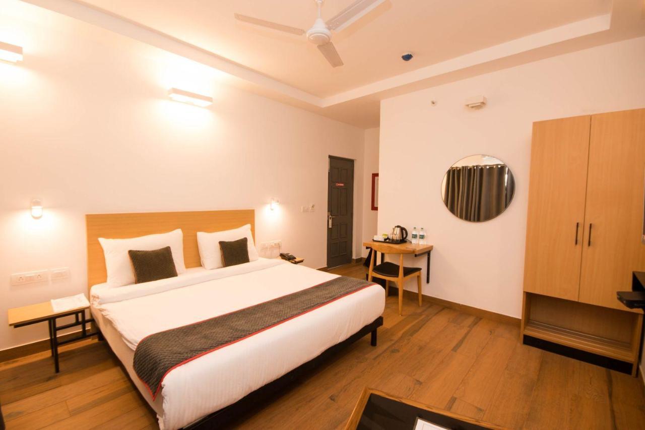 Hotel Vemara Panaji Εξωτερικό φωτογραφία